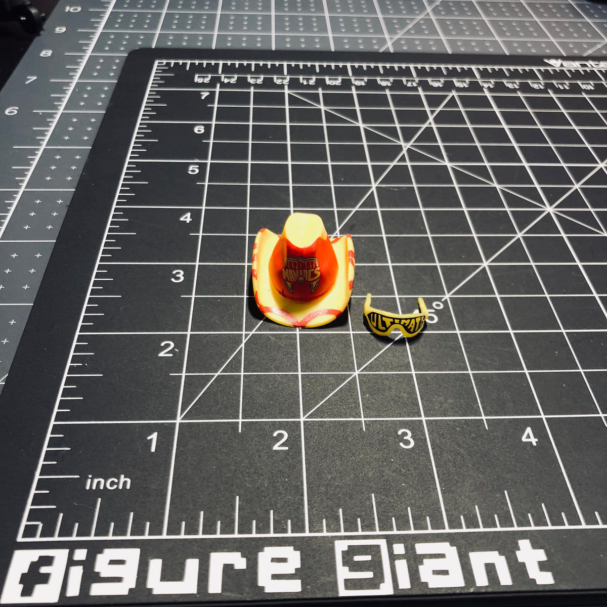 Macho Man Hat and Sunglasses FIGURE GIANT