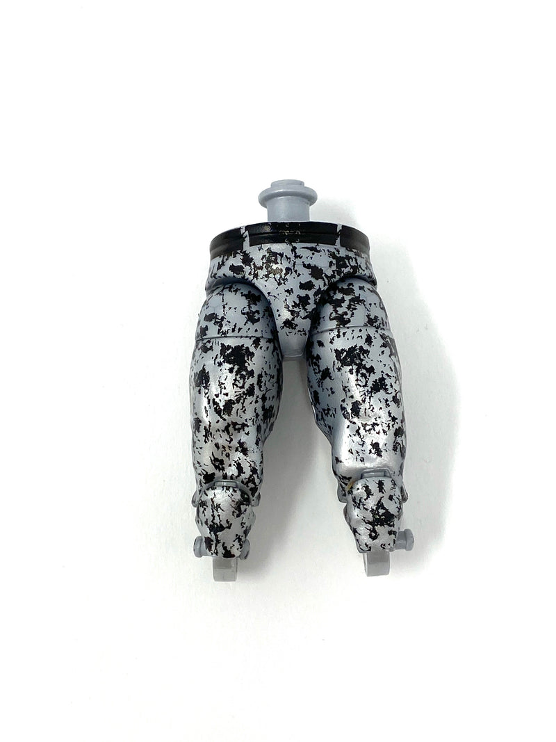 Silver/black pants
