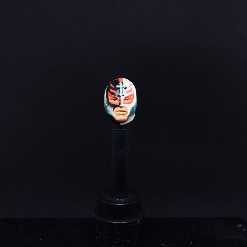 Rey Mysterio (White, Black, red mask)