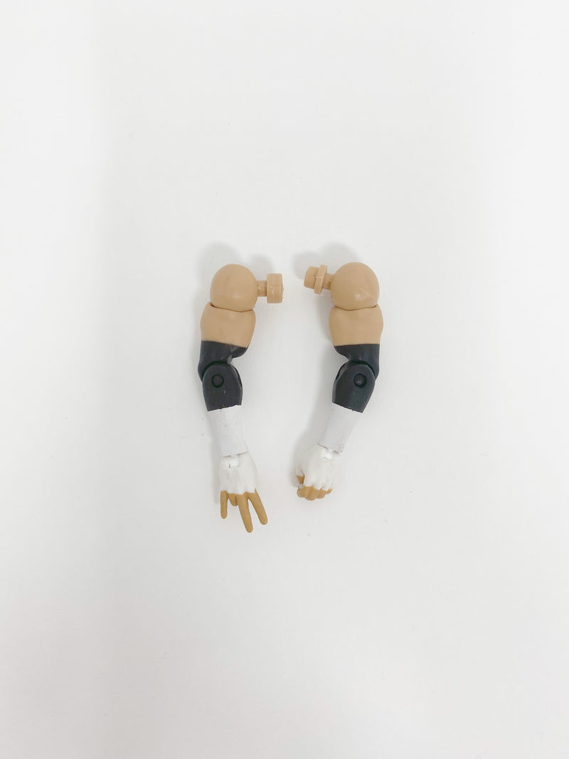 Arms with white and black (C)