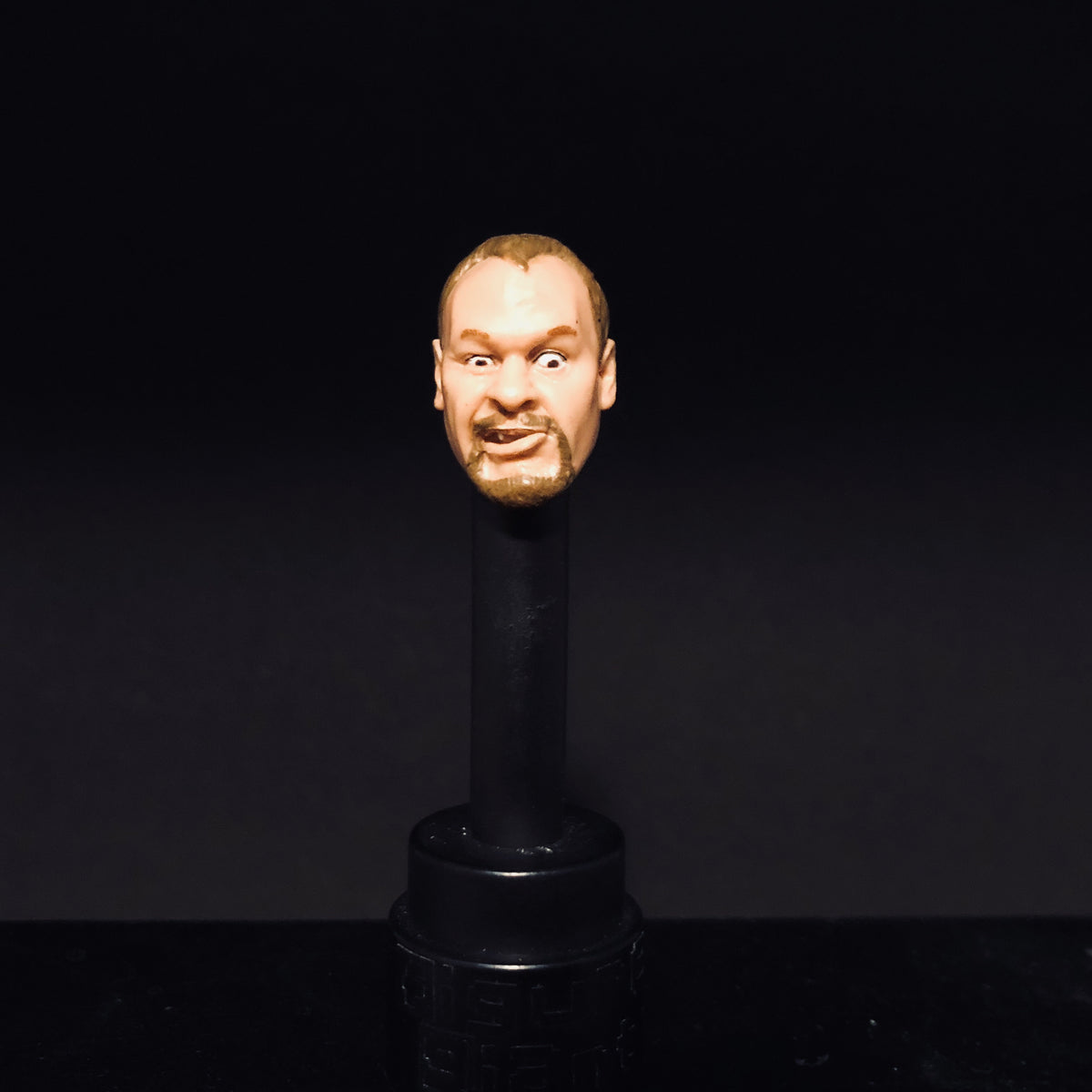 Bushwacker – FIGURE GIANT