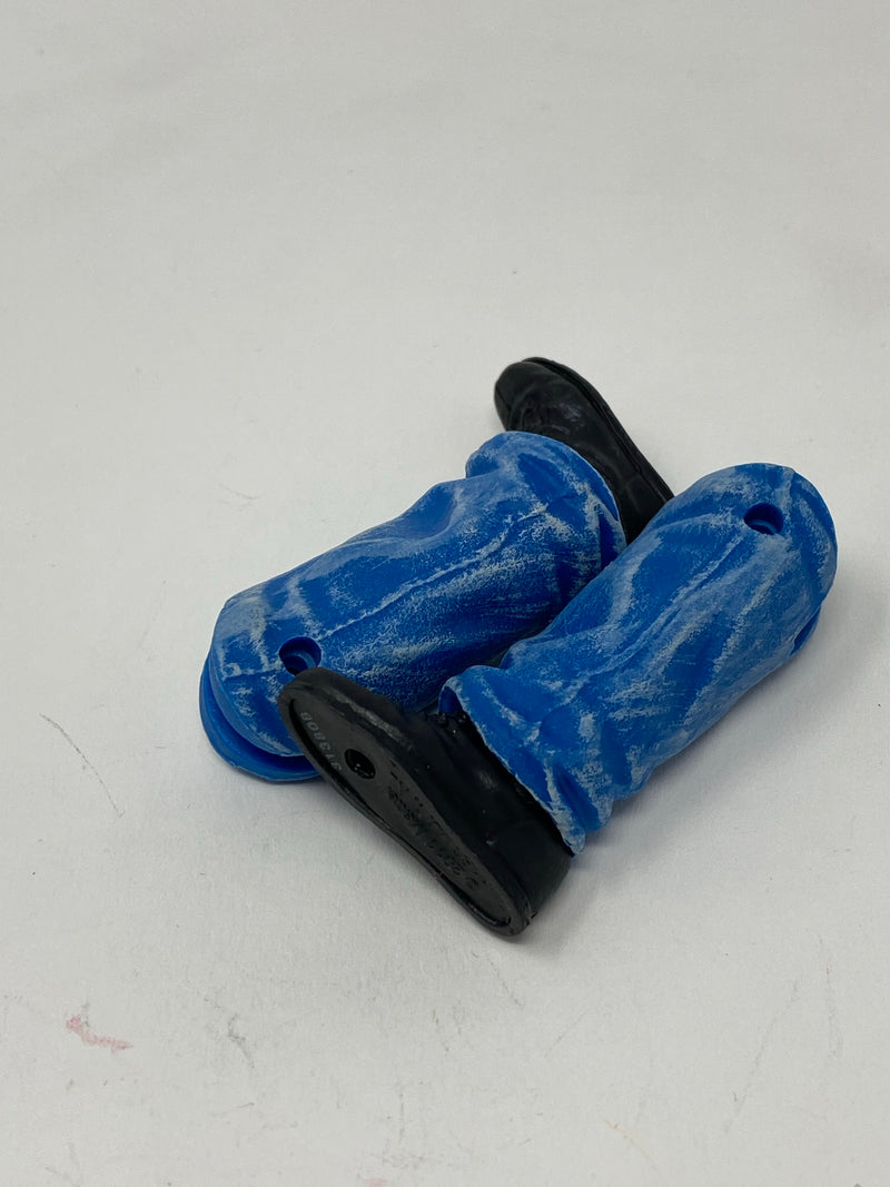 Black shoes with distressed jeans